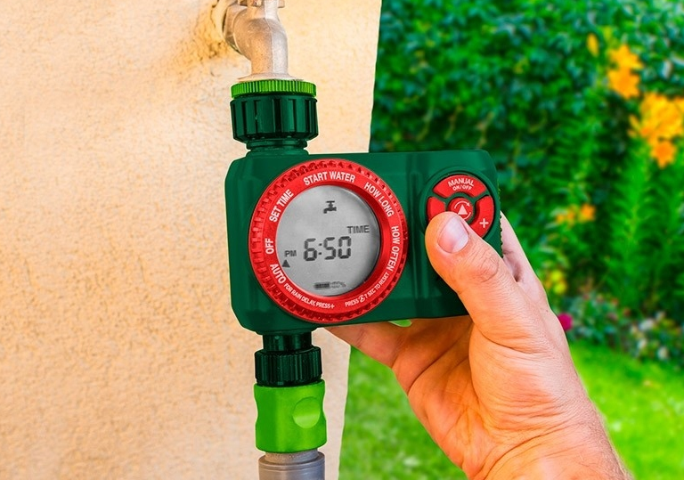 Snažan vrtni mjerač vremena za navodnjavanje